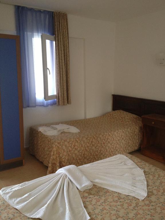 R.E.D. Hotel Олудениз Екстериор снимка